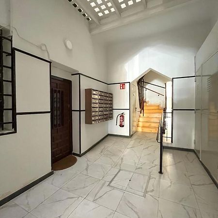 Sebastian Elcano 6, Embajadores Madrid Ngoại thất bức ảnh