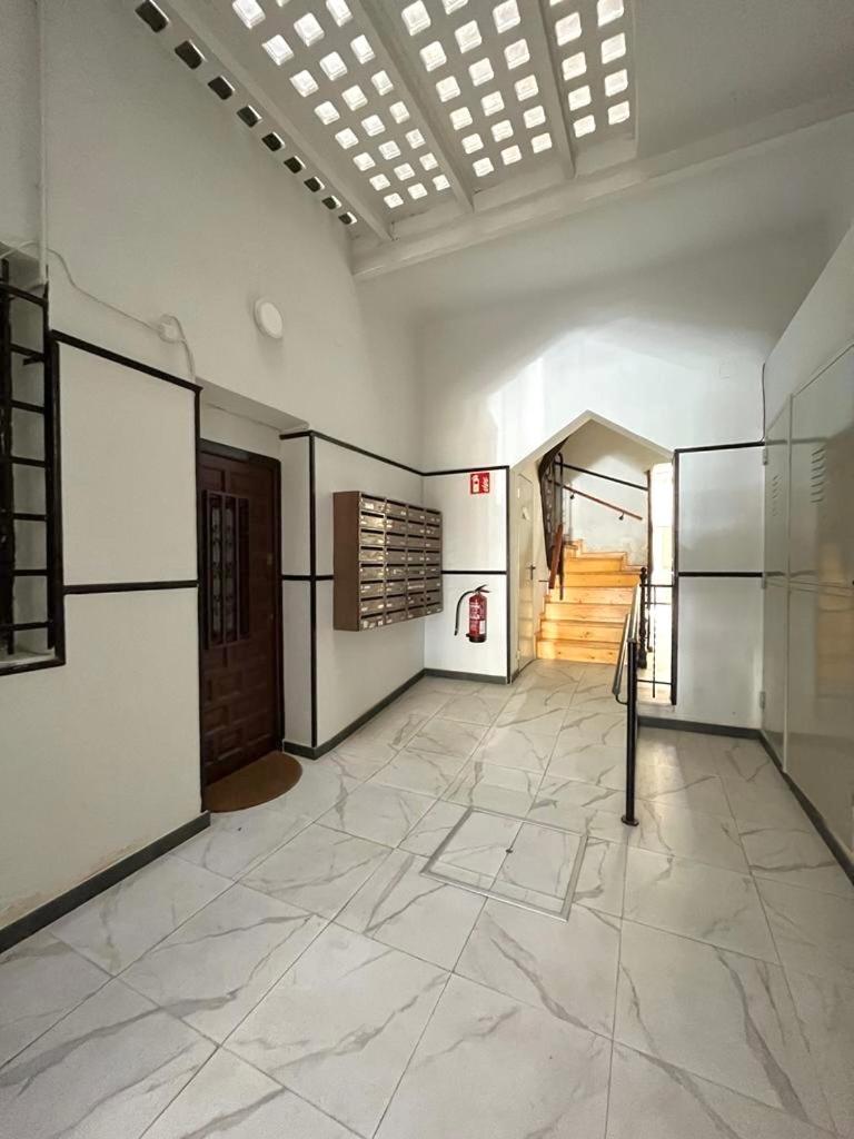 Sebastian Elcano 6, Embajadores Madrid Ngoại thất bức ảnh
