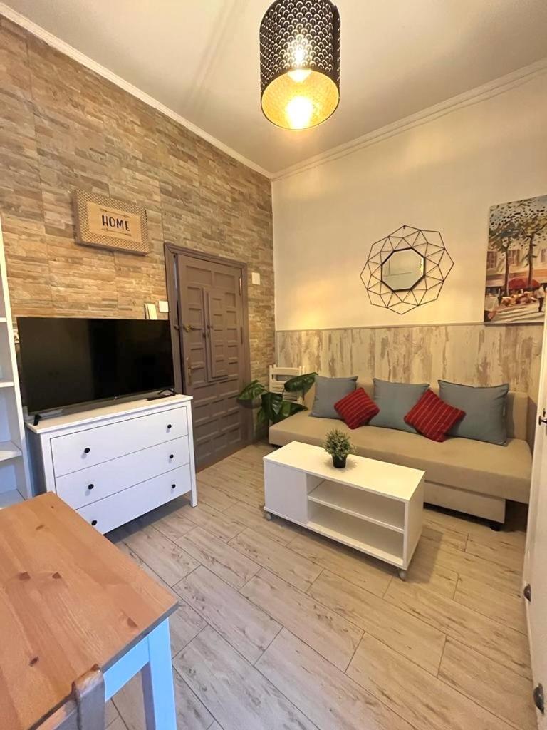 Sebastian Elcano 6, Embajadores Madrid Ngoại thất bức ảnh