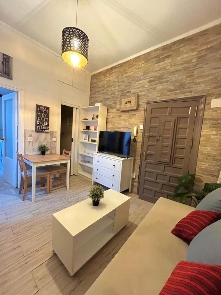 Sebastian Elcano 6, Embajadores Madrid Ngoại thất bức ảnh